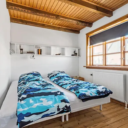 Διαμέρισμα 3 Bedroom Amazing In *
