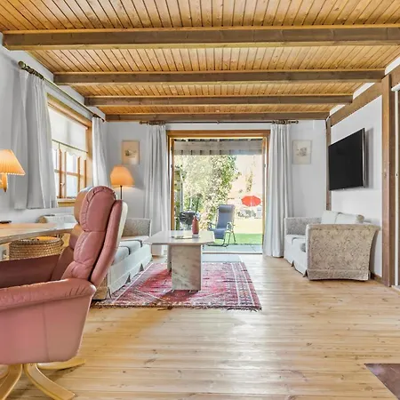 3 Bedroom Amazing In Apartment