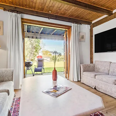 Apartment 3 Bedroom Amazing In Liseleje